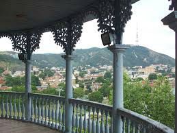 ТБИЛИСИ:"КРУЖЕВНЫЕ" БАЛКОНЫ СТАРОГО ТИФЛИСА