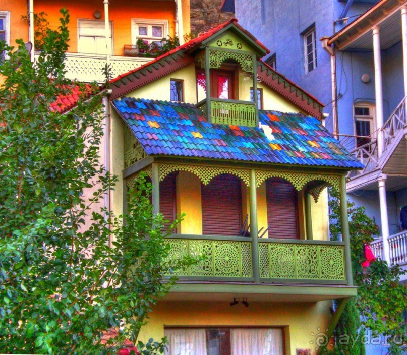 ТБИЛИСИ:"КРУЖЕВНЫЕ" БАЛКОНЫ СТАРОГО ТИФЛИСА