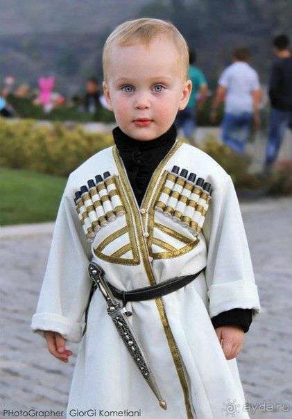 ГРУЗИЯ В ЛИЦАХ