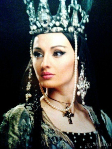 ГРУЗИЯ В ЛИЦАХ