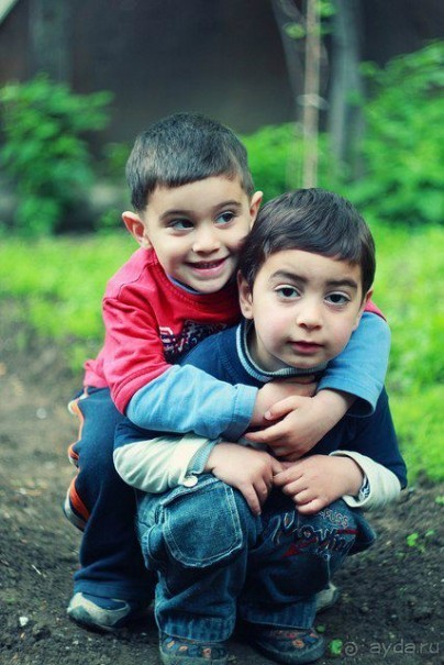 ГРУЗИЯ В ЛИЦАХ