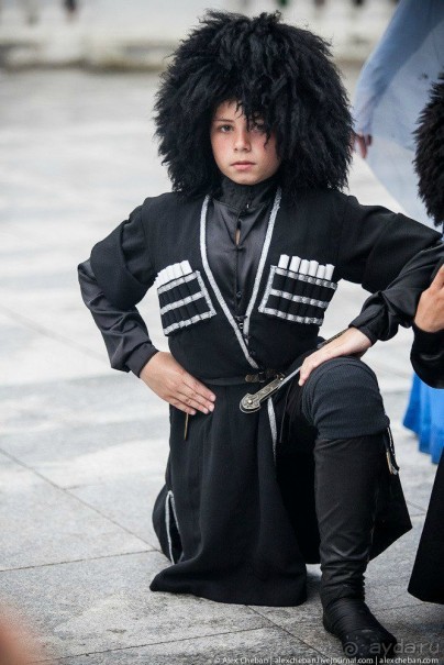 ГРУЗИЯ В ЛИЦАХ