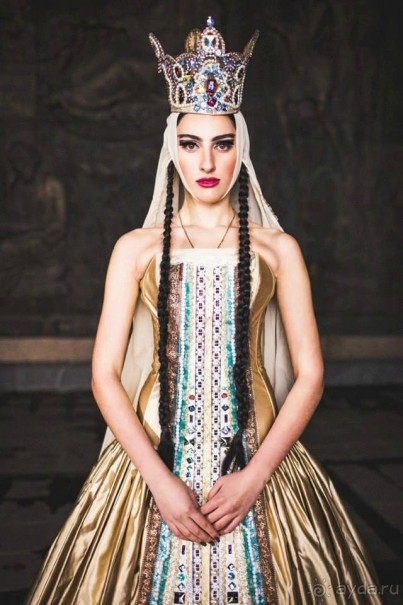 ГРУЗИЯ В ЛИЦАХ