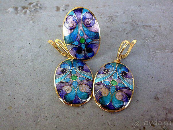 МИНАНКАРИ-грузинская перегородчатая эмаль