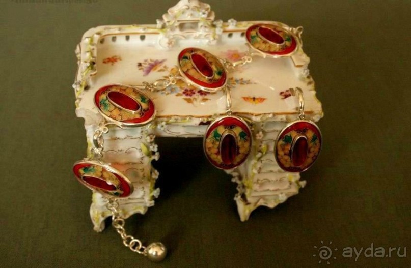 МИНАНКАРИ-грузинская перегородчатая эмаль