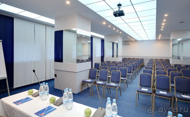 Маринс Парк Отель