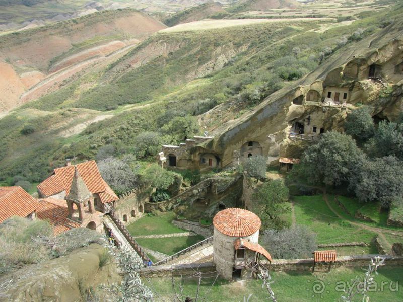 Монастырь Давид Гaреджи