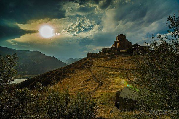 Светицховели  Шио-Мгвимский монастырь Грузия 