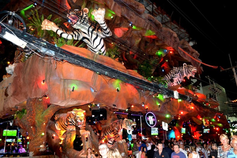 фото Patong Bay Resotel