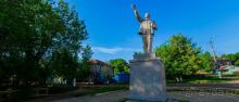 Издалека долго течет река Волга. Течет река Волга конца и края нет! (+ФОТО)