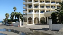 фото Golden Coast Beach Hotel