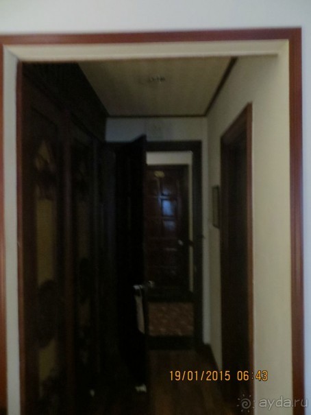 Бетонный саркофаг! Кто страдает клаустрофобией-опасно для жизни!