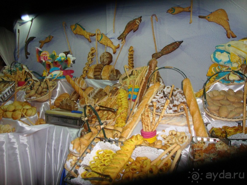 Отель красивый, расположение хорошее, но грязь в номерах...