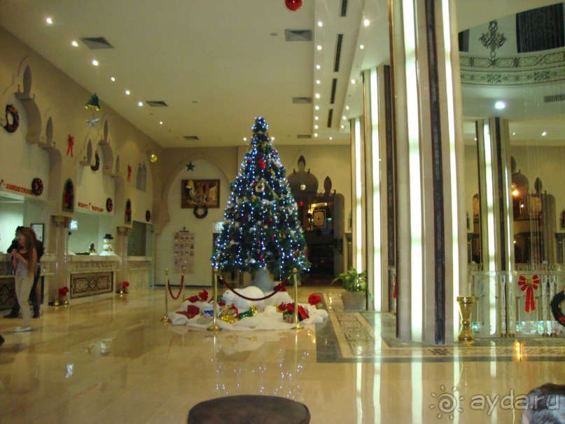 Отель красивый, расположение хорошее, но грязь в номерах...