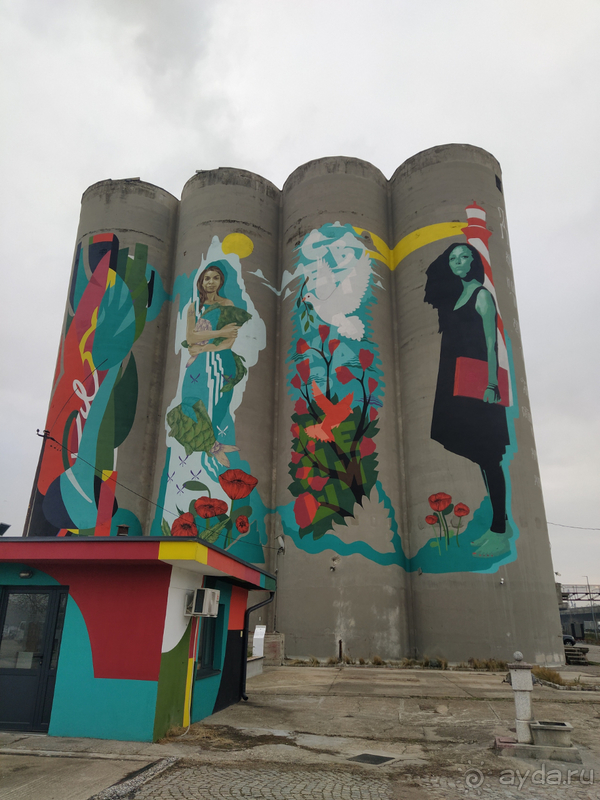 Альбом отзыва "Босния и Сербия: две страны одной балканской медали"