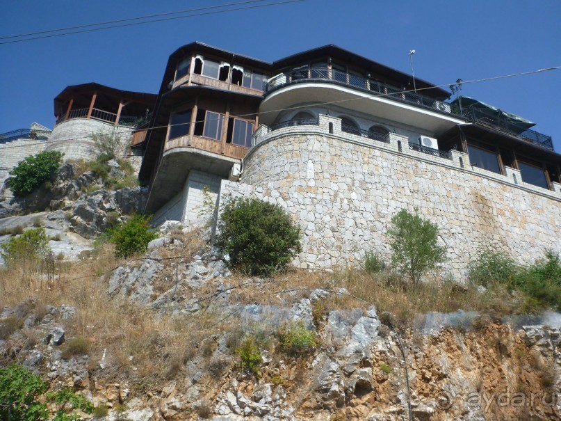 Под Чёрными горами