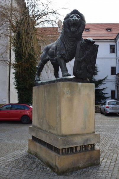 6 ночей в Склепе