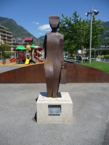 Немного испанского сюрреализма под сангрию