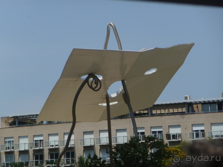 Немного испанского сюрреализма под сангрию