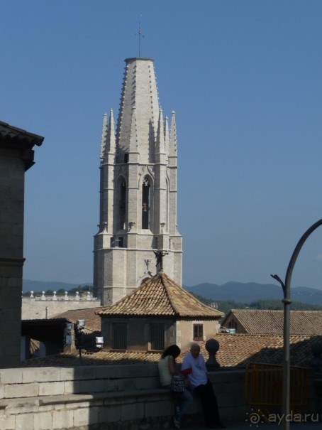 Немного испанского сюрреализма под сангрию