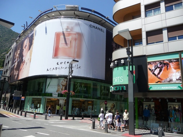 Немного испанского сюрреализма под сангрию