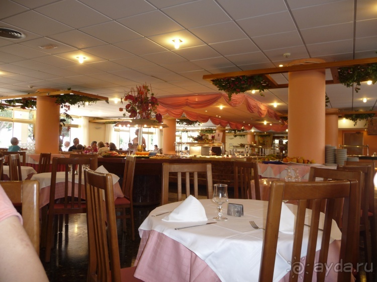 Немного испанского сюрреализма под сангрию