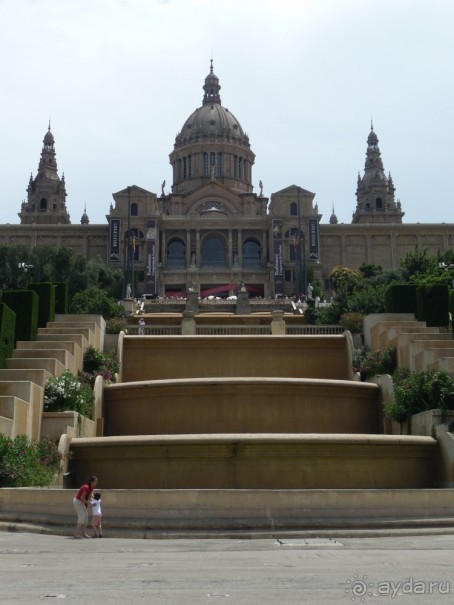 Немного испанского сюрреализма под сангрию