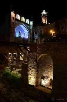 Тбилисские серные бани (თბილისური გოგირდის აბანო).