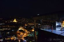 Ночной Тбилиси.