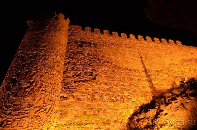 Ночной Тбилиси.