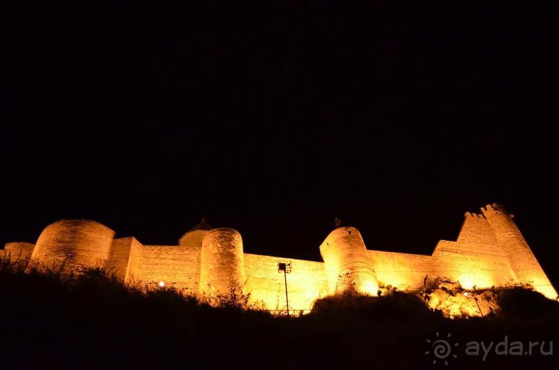 Ночной Тбилиси.