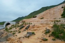 Нарзанный источник на Военно-Грузинской дороге.