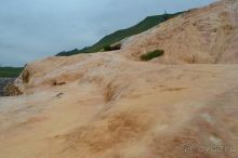 Нарзанный источник на Военно-Грузинской дороге.