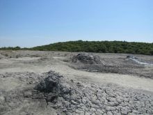 Как искупаться в вулкане?