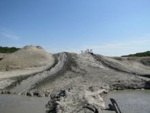 Как искупаться в вулкане?