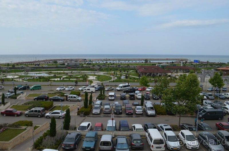 Шопинг на берегу моря (Forum Trabzon).