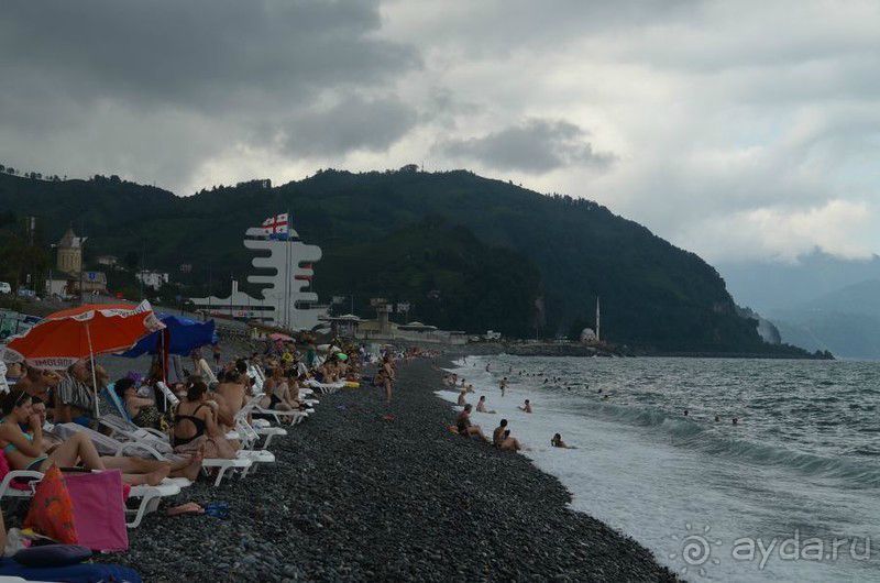 Сарпи - "купание в море с видами на мечети Турции".