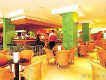 Хороший отель для спокойного отдыха.