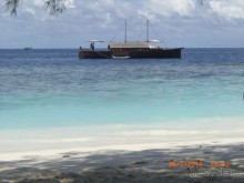 Простенький райский островок