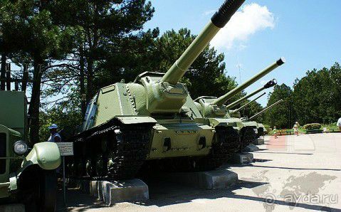 Великий памятник великому месту: диорама "штурм Сапун-горы 7 мая 1944 года"