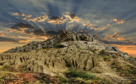 Мыс Меганом - одно из самых мистических и красивых мест Крыма