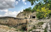 Пещерный город-крепость Чуфут-Кале