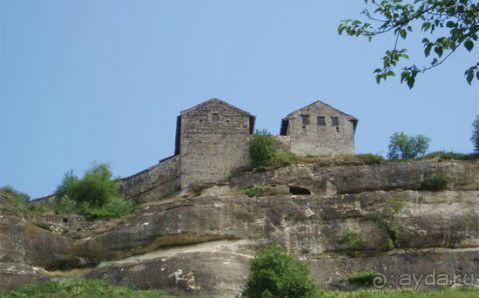 Пещерный город-крепость Чуфут-Кале