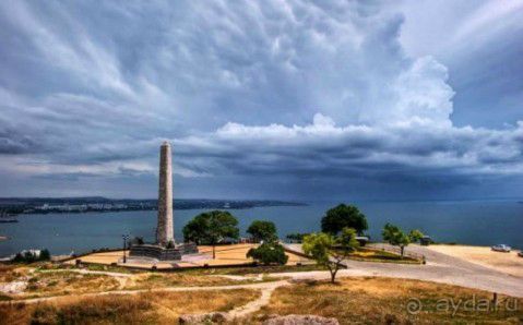 Символ Керчи - холм Митридат