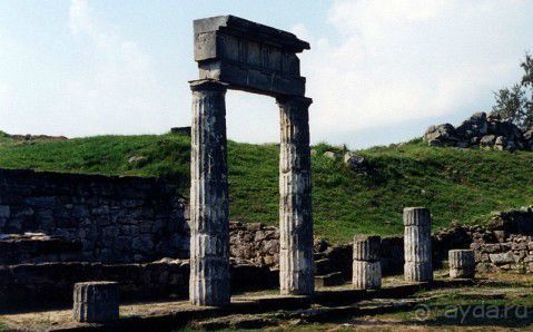 Символ Керчи - холм Митридат