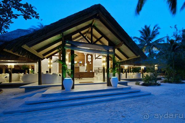 Kuramathi Island Resort