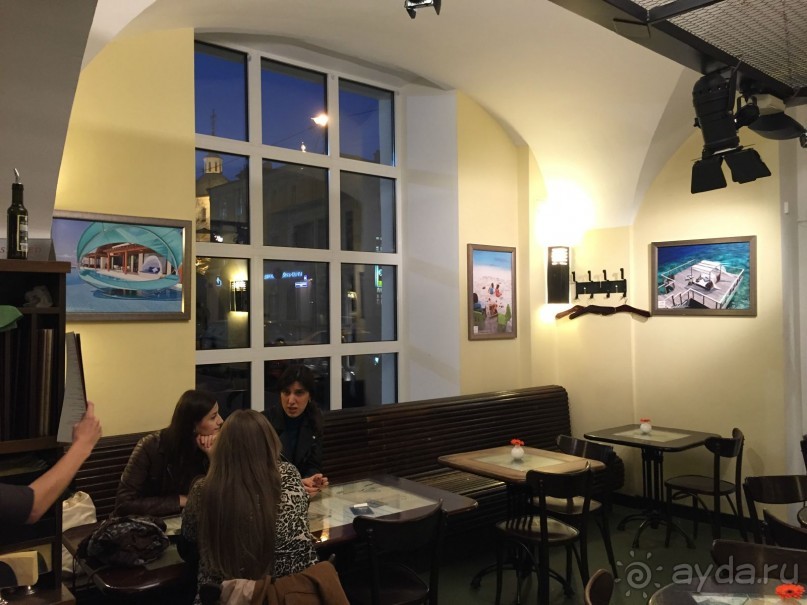 Выставка MITT и фото выставка в Кофемании