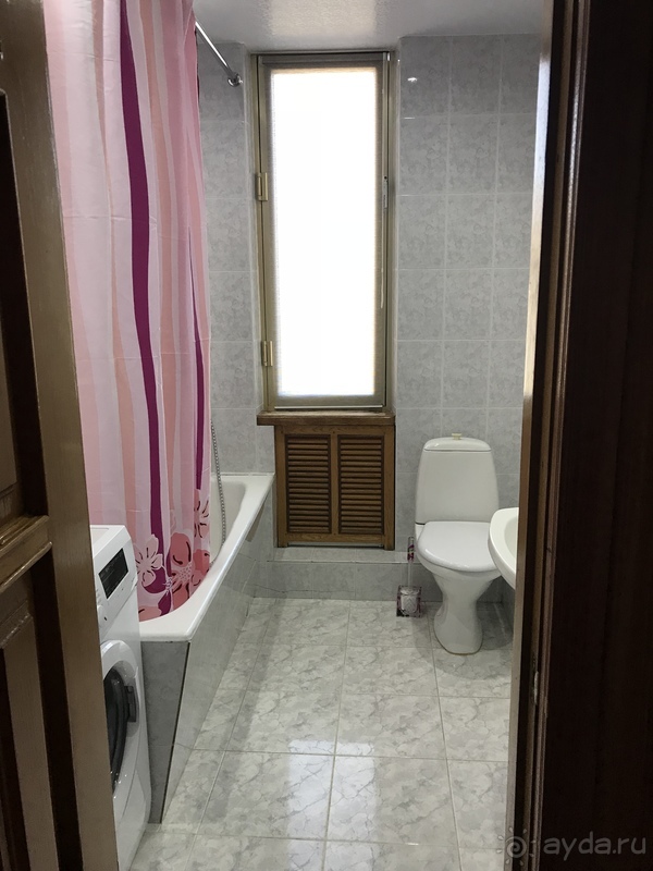 Квартира 3-комнатная первая береговая линия