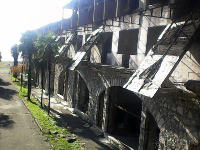 Правда с фотофактами о мнимом *рае на земле* . Гудаута, Гагра, Сухум, Цандрипш, Очамчира, Агудзера.