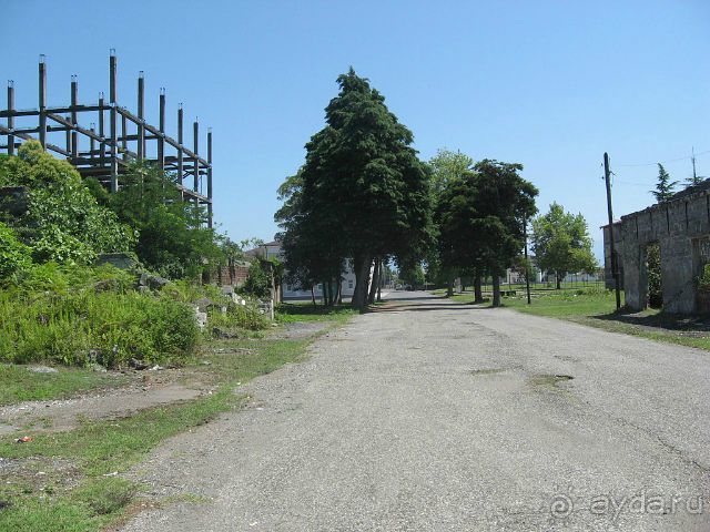 Правда с фотофактами о мнимом *рае на земле* . Гудаута, Гагра, Сухум, Цандрипш, Очамчира, Агудзера.